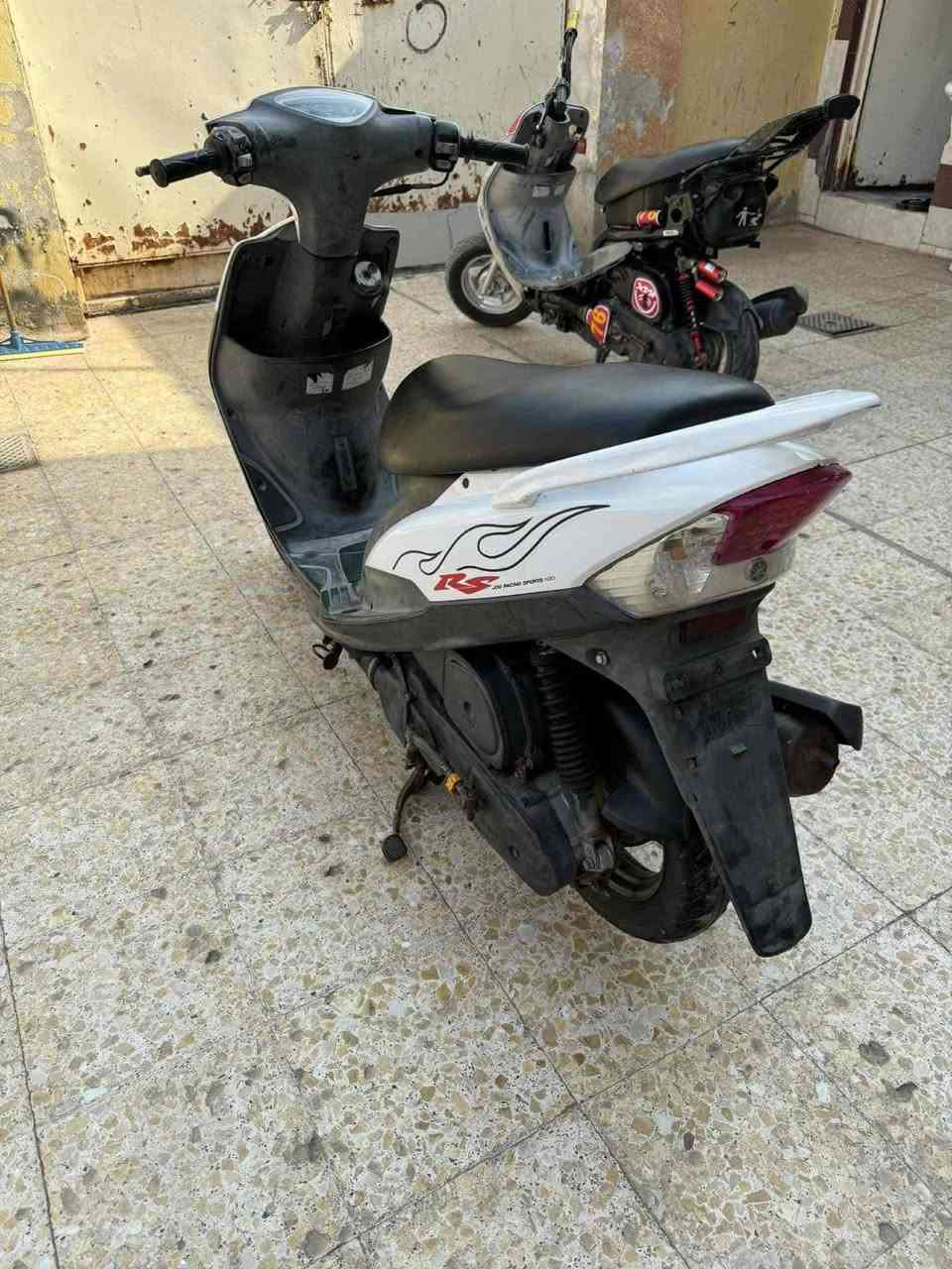 السلام عليكم دراجه ماكس عدله ماصرلي هواي من مطلعه مكفوله من التاير  للتاير شرط نضافه فول السعر خاص او على تتصل على رقم....... ***********
