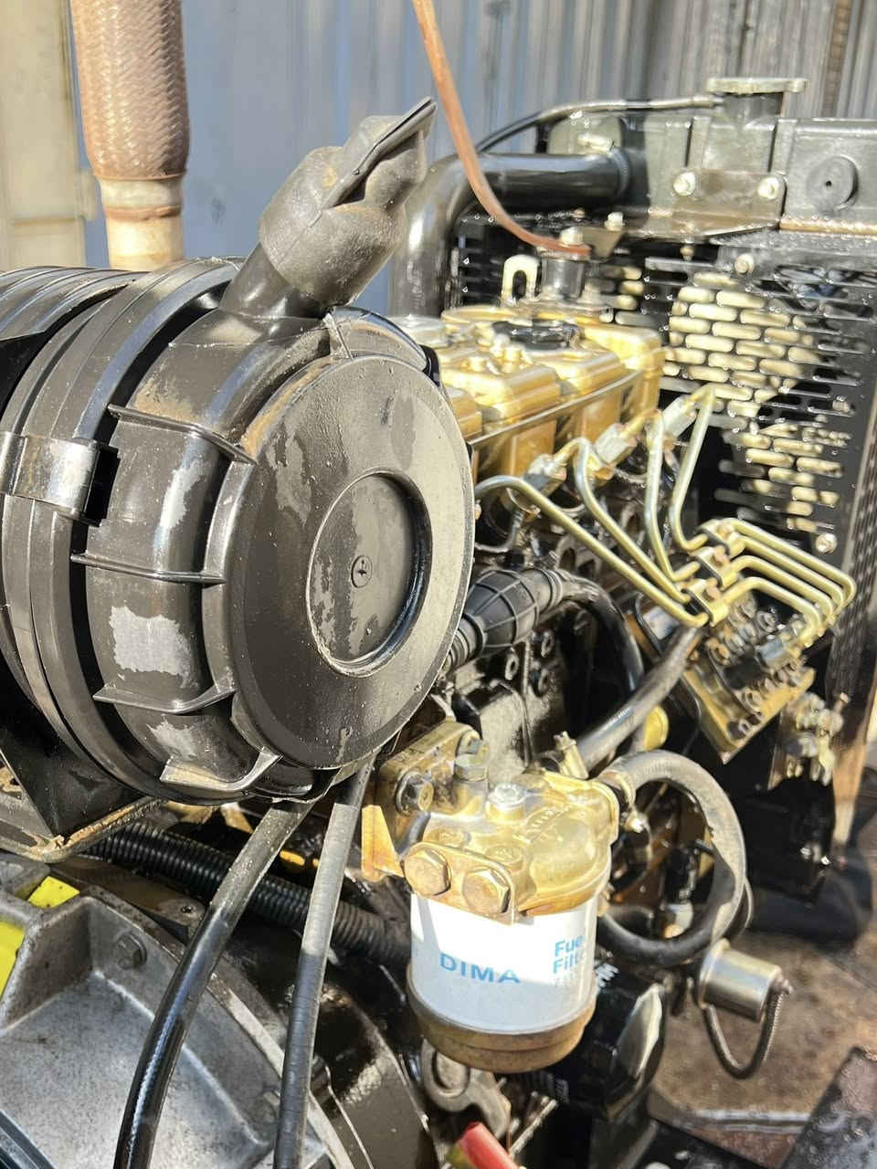 حياكم الله اخوان

بيركنز 20KV بزون (4بستم) نضيفة بدون فتح كفالة

📍بغداد_ الكراده

***********☎️
