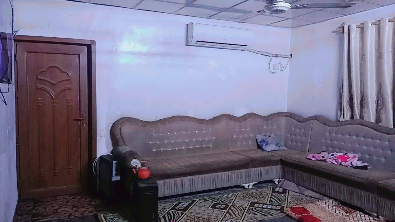 للبيع بيت كربلاء
طابو صرف  مساحه ٢٠٠ على شارع تجاري يربط بين حي العامل وحي الغدير 
طابقين الطابق الثاني بيت معزول غرفتين نوم وصاله واستقبال وصحيات ومطبخ

مكانه راقي
#سعره ٣٥٠ مليون

للاستفسار اكثر يرجى المراسله خاص لأعطائكم الرقم


**إذا كنت صاحب هذا الإعلان وتريد حذفه لأي سبب، رجاءا أرسل رسالة إلى الدعم الفني**