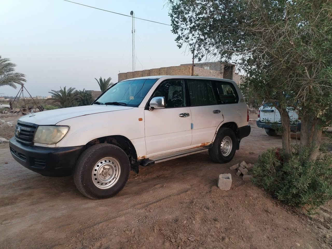 سلام عليكم
2004GX
مال مزاد وكاله ام الباركود بسمك
حداديه الكدام جديده
الحداديه الوره نظيفه
زوج تاير كدام جديدالوره نظيفات
باتري جديد
محرك جديد
الكير جديد
السعر 85وبيه مجال بصيط
مكان السياره ناصريه 
غير متواجد 
الرقم ***********
المو شراي لا تتصل ولاا تعلق
