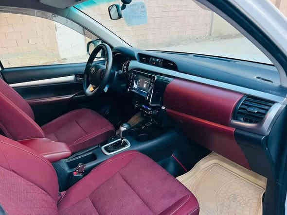 سلام عليكم ورحمه الله للبيع تيوتا هيلوكس ناصي 2024 مكفولة المسافة المقطوعة 40 الف شركة / ساز /فول اوتو تحويل أو وكالة رقم شمالي السعر 305 السيارة جديدة مكانها واسط الصويرة هاتف ***********
