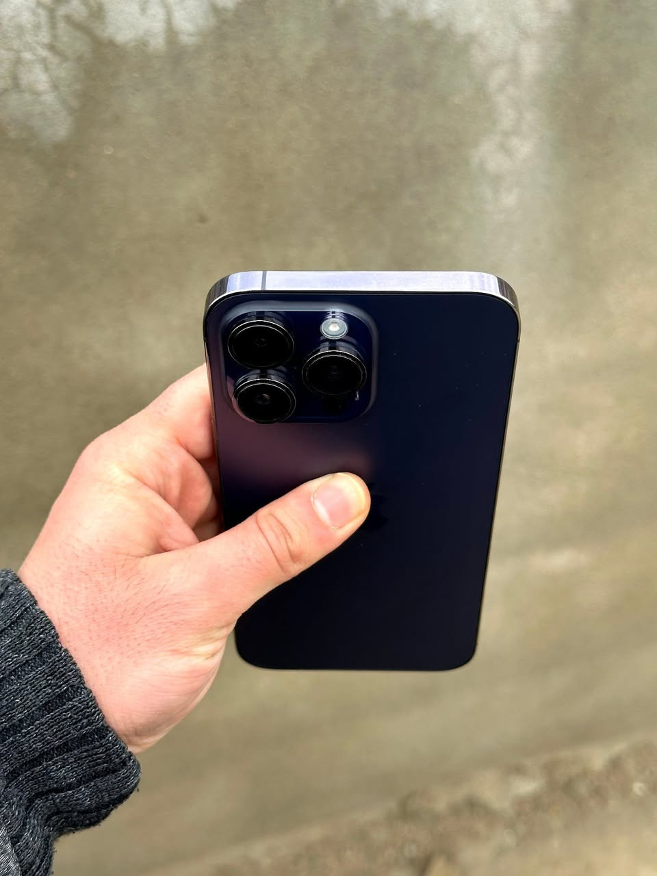 ايفون 14 برو ماكس لون بنفسجي شرق اوسط ويا كارتون غراضه كامله ذاكره 128
 
مبدل شاشة مال تفصيخ تقرا مستعمله ( يعني مال جهاز ثاني ) شديتها ب 350 الف ومبدل بطارية نوعية دراكون معروفة نسبتها 100 شديتها ب 75 الف 

سعره 650 الف ( فقط بيع بدون مراوس )

للتواصل عل هذا رقم وبي واتساب ***********

مكاني موصل وعندي توصيل لكل العراق
