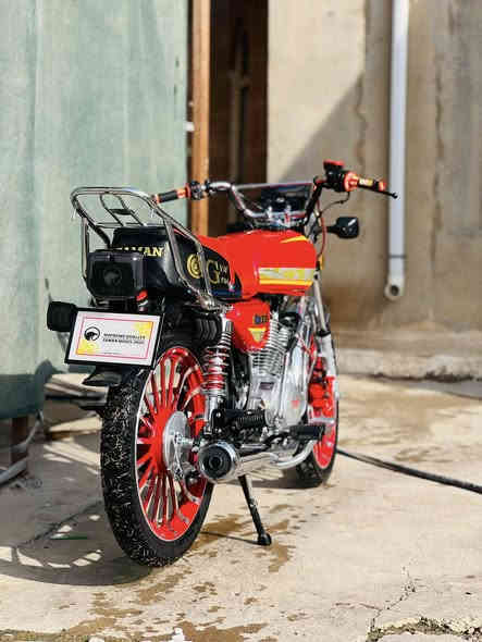 إسلام عليكم دراجه سيفان موديل 25 نضافه ما يحتاج انسولف گدام العين شرط دهن الشركه السعر 825 وبيها مجال الرقم ***********
