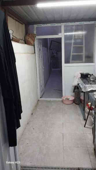 اعلان من #النيزك_للعقار لبيع وشراء الاراضي و الدور الزراعية والسكنية والمقاولات العامة 
--------------------------------------------
دار للبيع  بموقع ممتاز 
موقع البيت - صلاح الدين - قضاء بلد - حي الشهداء قرب منتزة 

يتكون من :

- 2 غرف 
- مطبخ 
- صالة كبيرة
- صحيات خارجية وداخلية
-كليدور
-حديقة 
-منور ع طول البيت
-بنا طابوق

مساحة البيت : 220م

📄 نوع العقار : طابو صرف

--------------------------------------------
للاستفسار والتواصل : *********** - ***********

او زيارة مكتبنا الكائن في - صلاح الدين - بلد - شارع الامير - مقابل عيادة الدكتور قاسم حاتم
