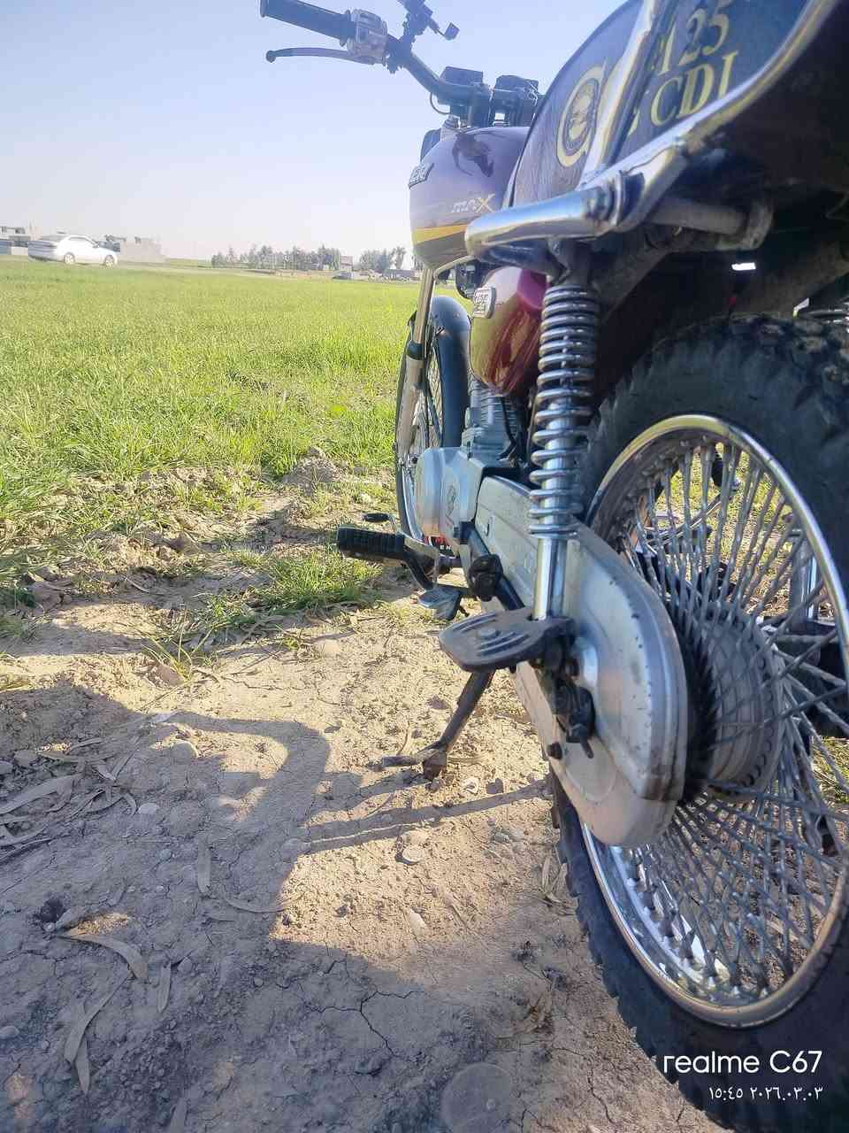 السلام عليكم ماطور تايكر 2019 معمر جديدة كلاجات جديدة شرط قبل الأسبوع مكينة لاصوت لادخان شرط ماطور كامل شرط سعر 450 بي مجال لي طيبين ما موجود بل خاص بس خابر (*********** _ ***********) 
🫡
