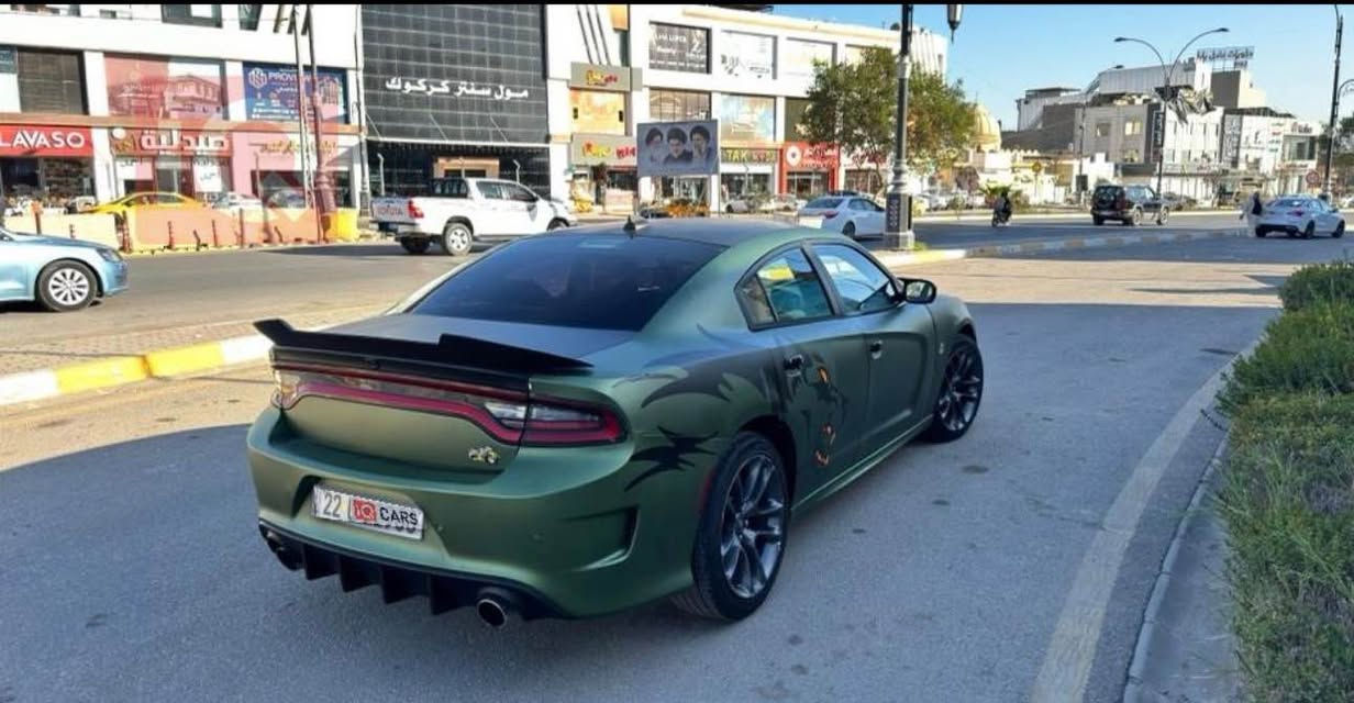 جارجر 2022 RT السياره صبغ عام تغيير لون من ابيض الى زيتوني طافي السياره جاهز و كامله من ناحيه ادامه و صدر محرك مفتوح و رقم الشاصي موجود اذا تريد تشوف صور الحادث
السعر 175 و بيه مجال
مكان السياره كركوك
*********** كركوك, العراق
