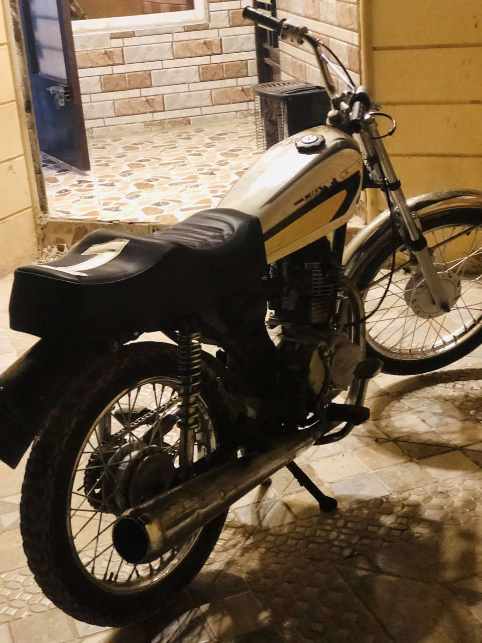 السلام عليكم مطور البيع نامه ابرو شرط المكين خرسه تحريك ومعدل نار السعر 300وبي مجال مكاني حي الحدباء لاستفسار عل الرقم ***********
