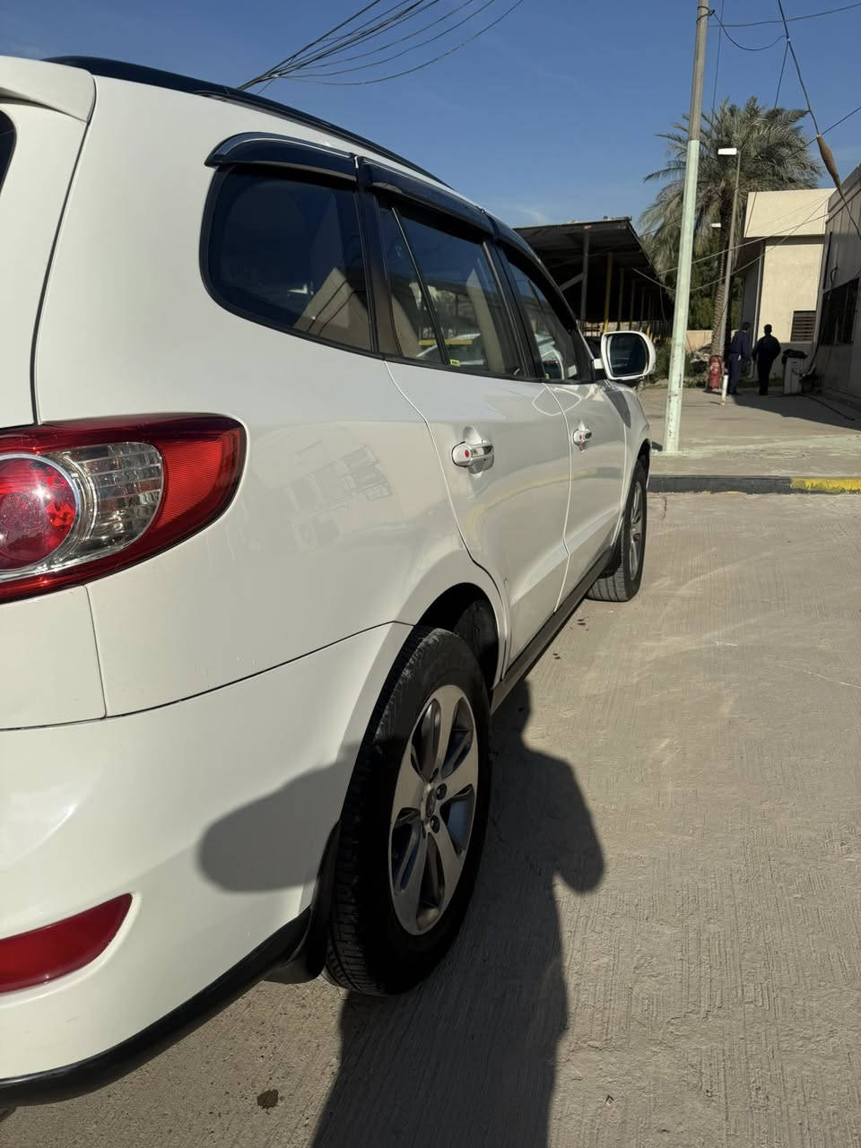 السلام عليكم سنتافيا م ١٢ بغداد النكليزي باسمي بيهه صبغ بل الصندوك بدون دواخل بدون شخط  السياره كشرهه نضافه ٩٥ بل ميه السونر مرفق بل المنشور مكاني بغداد السعر ١٦٥ وبيهه مجال حك الجية الستفسار عل رقم ***********
