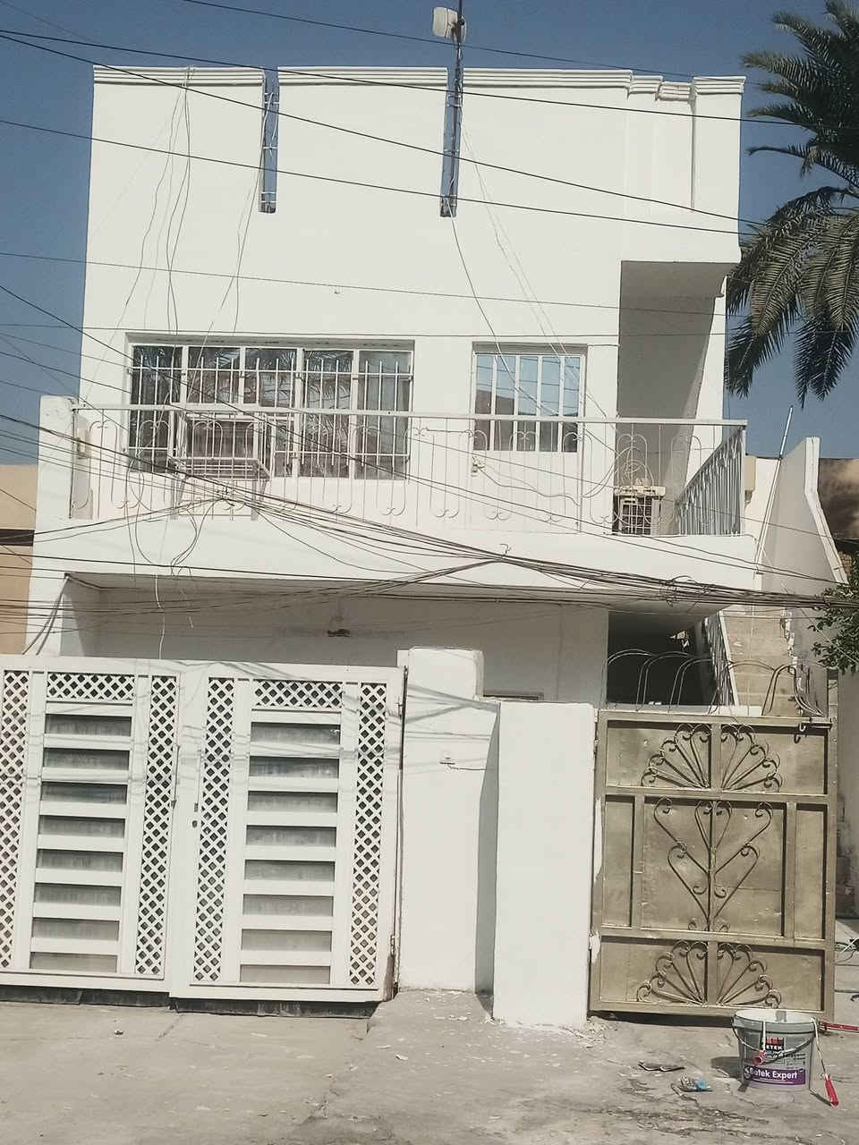 سلام عليكم كل عام وانتم بالف خير 
خلفه ديكورات وصبغ متفرغ حالين 
اشتغل قطعي او على المتر 
الاستفسار ***********
