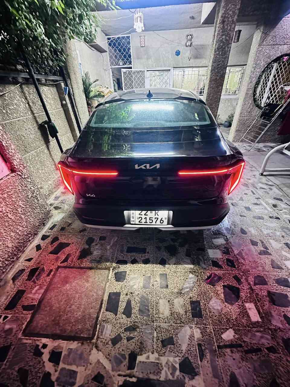 كي فور 2025 k4 
حادثهة جاملغ وبنيد  واهنا بترقيم رجع عليهة واحد وصار بيهة بابين ابيعهة على حادثهة  السيارة مرقمة وكاملة  
السعر 150وبيهة مجال قليل 
محرك : 2000 دوش 

وارد : اميركا 

عداد المشي38
مواصفات 

1_بصمة 
2_تشغيل عن بعد 
3_ بصمة ابواب 
4_ بصمة جنطه 
5_شاشه متصل حجم كبير
6_منافذ شحن خلفية 
7_سايد بريك كهربائي 
8_مانع انزلاق 
9_نقط عمياء 
10_ اشاير مري 
11_رادار امامي وخلفي وجانبي 
12_فول حساسات توقف ذاتي 
13_لد امامي مع عدسات زنون
14_لد خلفي 
15_شحن واير لس 
16_كامره خلفية دقه hd 
17_تحكم وضعيات قياده 
18_فول تحكم ستيرن 
19_فول قيادة ذاتيه مع تحديد مسار 
سياره رقم أربيل بسمي 
باقي سياره كفاله عامه ع اخير 
عنوان :الغزالية 

***********
