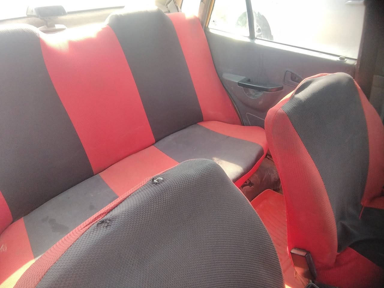 السلام عليكم سايبه للبيع مكاني البصره القرنه مديل 12رقم ميسان صدامي رعيه عندى رقمه بس ما يرد كير تيرات باتري امبيثري كفاله بس المكينه كايمه سعر( ٧) ورقات  وبيه مجال الرقم فقط وتساب ***********
