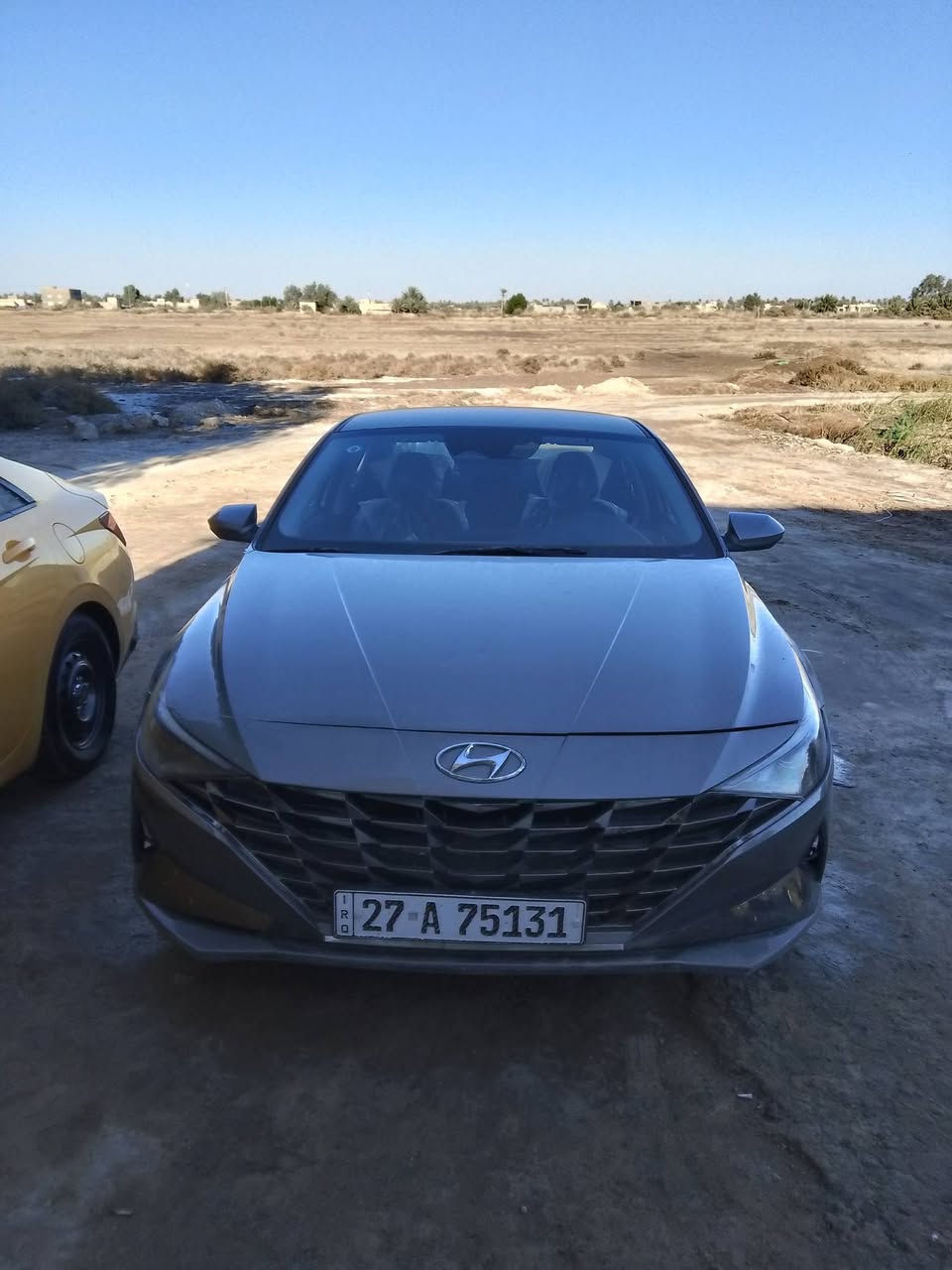 سلام عليكم سياره لنترا البيع مديل 2023
ضربت سياره بنيت مبدل الباقي مكفول  
مضروب بيه يرباك لستيرن باقي ليرباكات مكفوله 
رقم الهاتف وتساب  ***********
+
