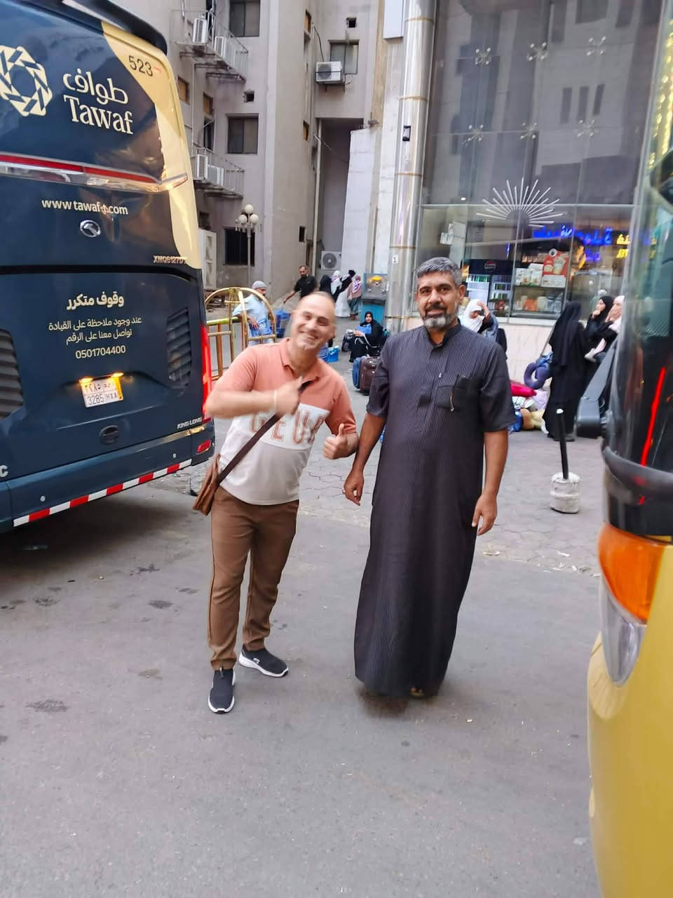 بفضل الله ورعايته غادر معتمرينا الاعزاء مقر إقامتهم في مكه المكرمه فندق آفاق السد في منطقة أجياد متوجهين إلى أرض الوطن بعد أداء مناسك العمرة المفردة لشهر محرم
نسأل الله أن يتقبل طاعتهم وصالح أعمالهم
مستمرين بأستلام جوازات رحلتي البر والطيران لرحلة 7/14
ضيوف الرحمن للحج والعمرة والسياحه الدينيه
***********
***********
