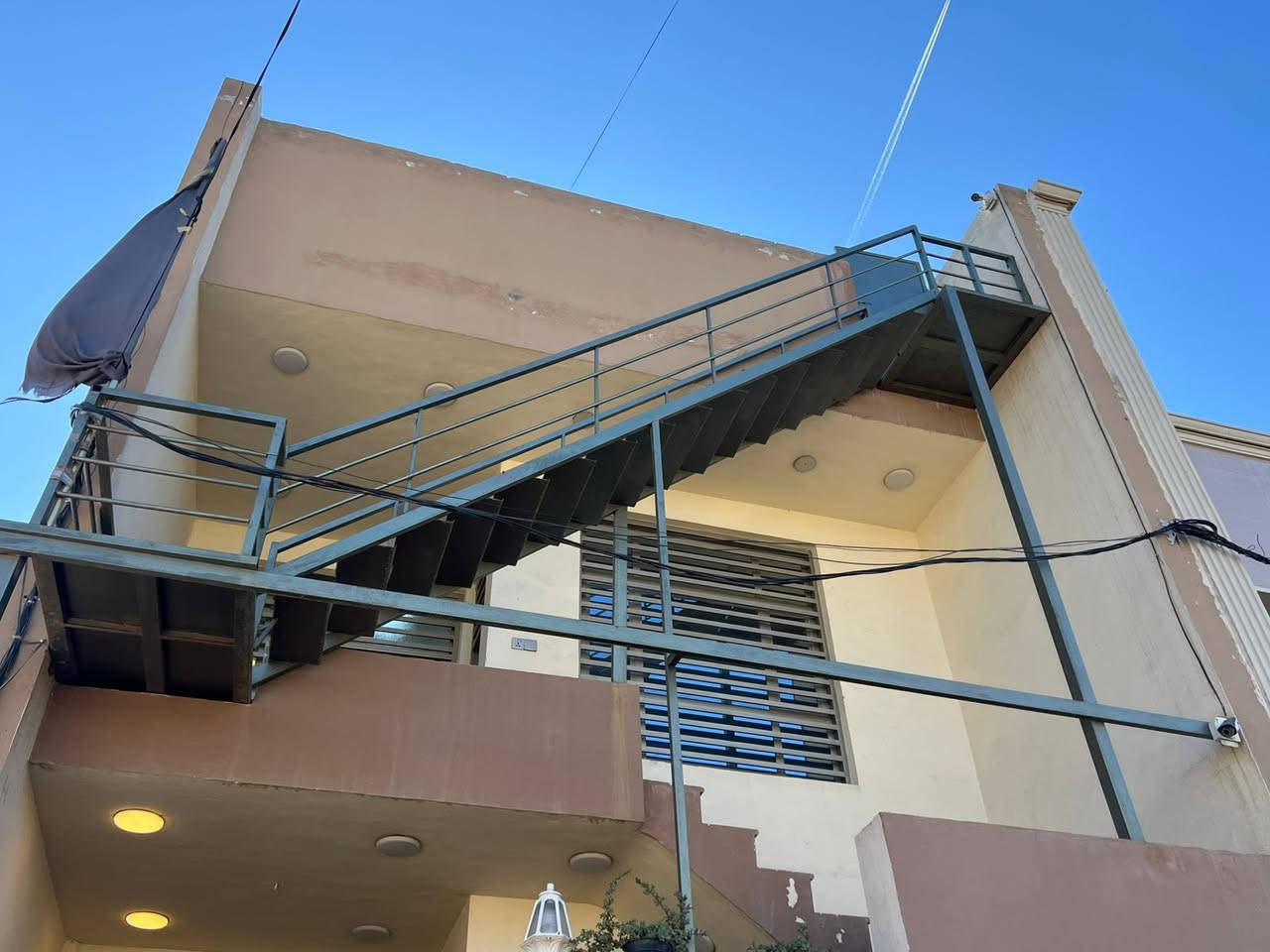 درج حديد للبيع جديد 
***********
