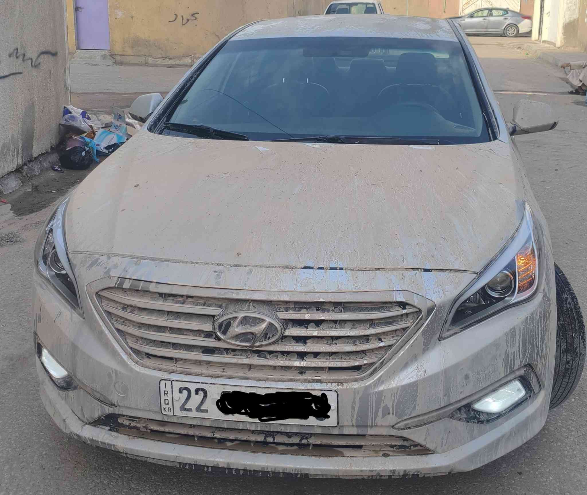 السلام عليكم من رخصة الادمن 
سوناتا موديل ١٧ اصل 
كفالة من الحادث 
موصفات الكوري نطام ايكو مانع انزلاق ترحيب مري بصمه جنطة و بصمه قبق البانزين وبصمه مانع الانزلاق 
تبريد شرط ثلج حداده طوبة 
زوج تايرات جدد 
بلنسبه للسعر ٥٠ وبيها مجال للشراي 
مكانها بصره 
متومة وجاهزة 
للتواصل ( ***********)
