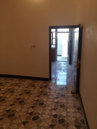 حي المعلمين سومر • ١٥٠م • مؤجر ٩٠٠ألف