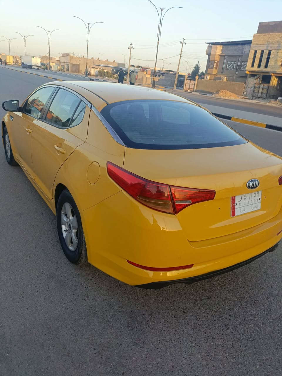 سلام عليكم سيارة كيا فايف موديل 2013 وارد كوري مكينه 2000 مكينه وكير تبريد ثلج رقم  بصرة تحويل ثاني يوم تخم تير حداديه جديدة سيارة جاهزة من كلشي صبغ تغير لون مكفولة من ضربه شاشه كامرة سنويه مجددة 27 مشروع وطني سعر 88بيه مجال ستفسار *********** مكان سيارة البصرة حي الحسين
