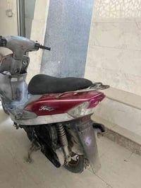 ماكس منغولي مفتوحه مره وحده نضيف ماعوزه شي سعر 600 وبيه مجال للطيبين 0...