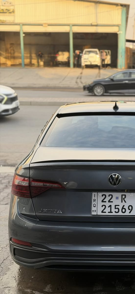 للبيع..
جيتا Jeeta sport 
2023
ماشيه 34m
مواصفات 
كيج الكتروني 
مثبت سرعه
3وضعيات قياده 
كامره خلفيه 
شاشتها تدعم CarPlay  Android Auto 
حادثها قطعه فقط صبغ بدون اي دواخل وصوره الحادث مرفقه بالمنشور شاصي مكفول كفاله عامه 
السياره جديده بمعني الكلمه ومابيها نقص لو برغي  للاستفسار 
*********** واتساب او اتصال 
***********

