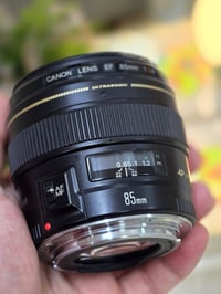 كانون ٨٥مم • f1.8 • نظافة ٩٨٪