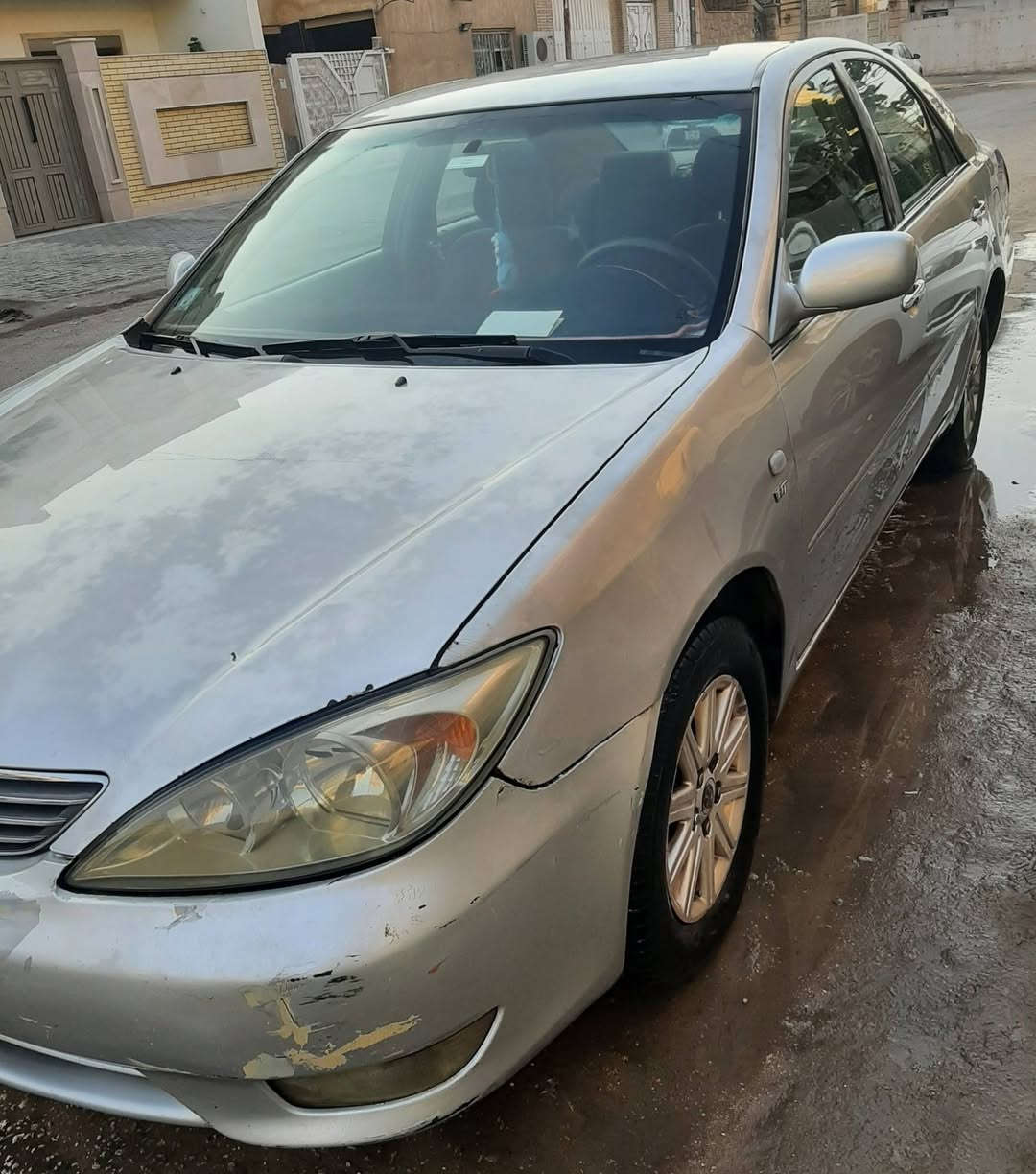 السلام عليكم
كامري 2006 
خليجي 
رقم بغداد
جاردة فقط 
***********
اتصال فقط .
