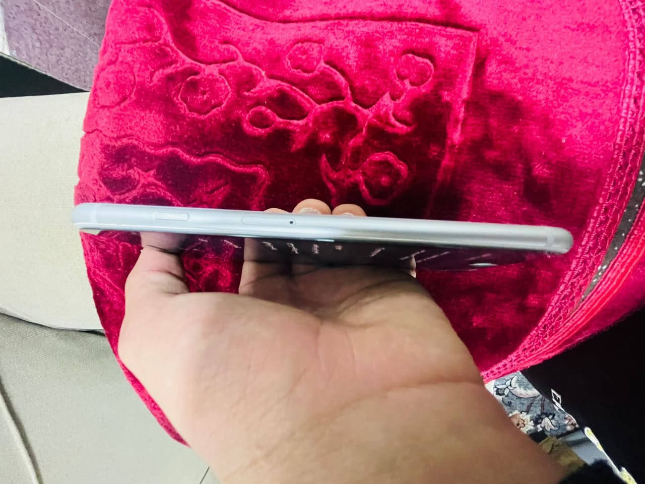 ايفون 8 بلاس ذاكره 256 الجهاز بلادي على وضع الشركة ما مفتوح بطارية73 اتصال كاميرا بصمة كله شغال بوبجي 60 فريم 
السعر 150 او مراوس بجهاز اخر


**إذا كنت صاحب هذا الإعلان وتريد حذفه لأي سبب، رجاءا أرسل رسالة إلى الدعم الفني**