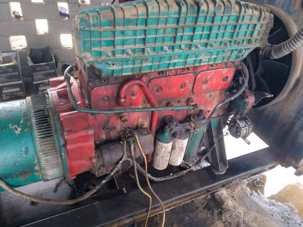 فالفو نضيف شرط الشغل
بيرمبكن ستندر شرط الكهرباء 
رأس توليد 150 كيفي يفحص ويشغل كهرباء وتشغيل هذا رقم الاتصال 
***********
