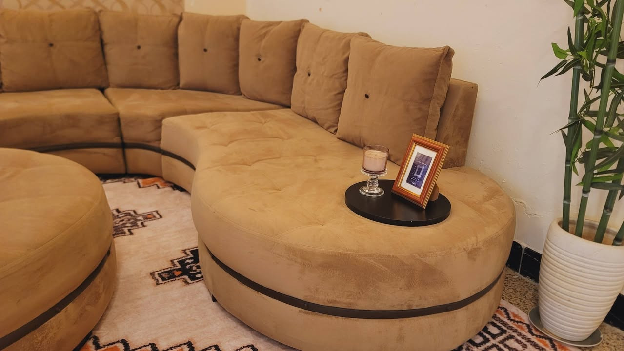 كونر امريكي طبي وطبلات بي مع طبله كبيره وسطيه نظافته 💯  مكاني بغداد للاتصال ***********
