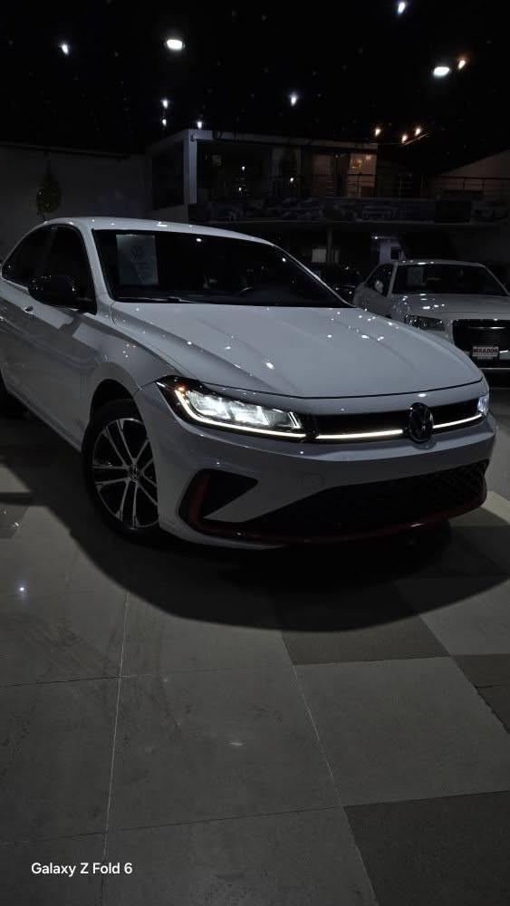 فولكس واكن جيتا سبورت 2025 
حادث السيارة فقط الجاملغ الامامي جهة السايق صبغ بدون دواخل ايرباك بس البرده
ماشية 37 mil 
محرك 1.5T توربو 
0750 899 2970 
0751 739 2015 
..
..
... أربيل, العراق
