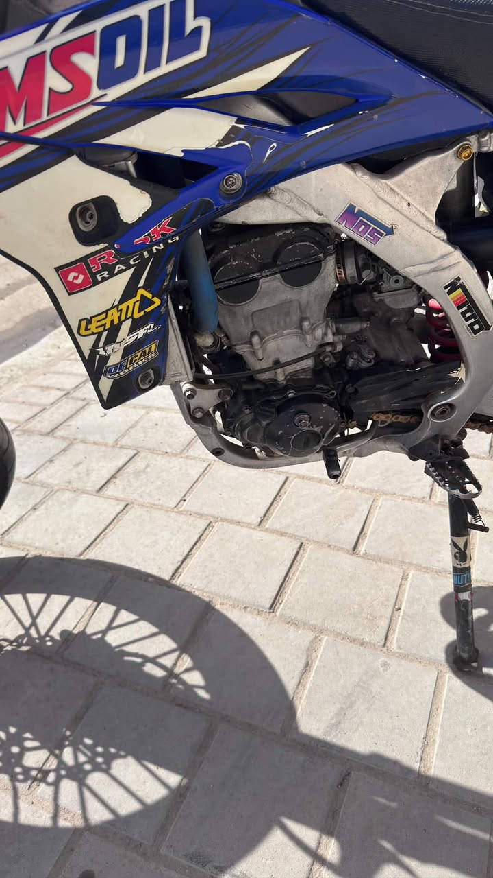 يا الله سلام عليكم دراجه قفاز نوع يوماهاء محرك 250 كوره 5ولفات دراجه قويه  نكره بكل وكت نقصه بس كازكيت ستفسار اكثر هاذ رقمي ***********
