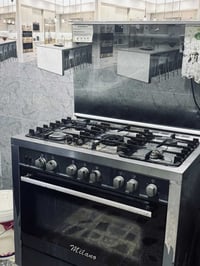 طباخ ميلانو ايطالي سعر ٢٥٠ وبي مجال شغال كل العيون للاتصال 07805325061