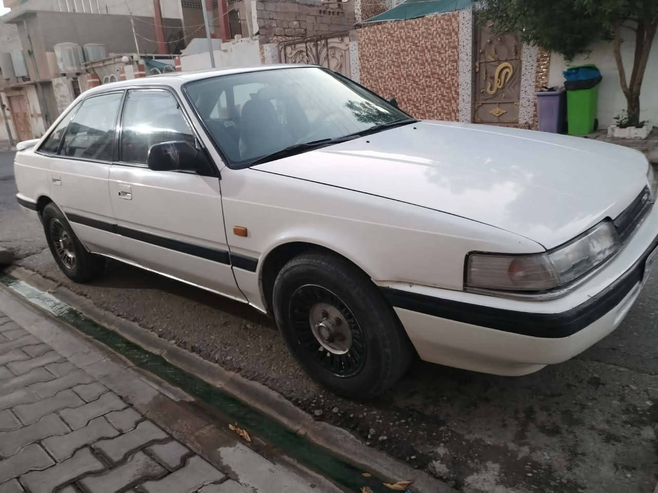 السلام عليكم 
مازدا 626 جنطة 12 بخ تبريد ثلج، محرك ما مفتوح 
لون أبيض داخل نظيف كهربائيات شغالة كامل 
سيارة جاهزة من كل النواحي 
شراي يخابر على الرقم ***********
