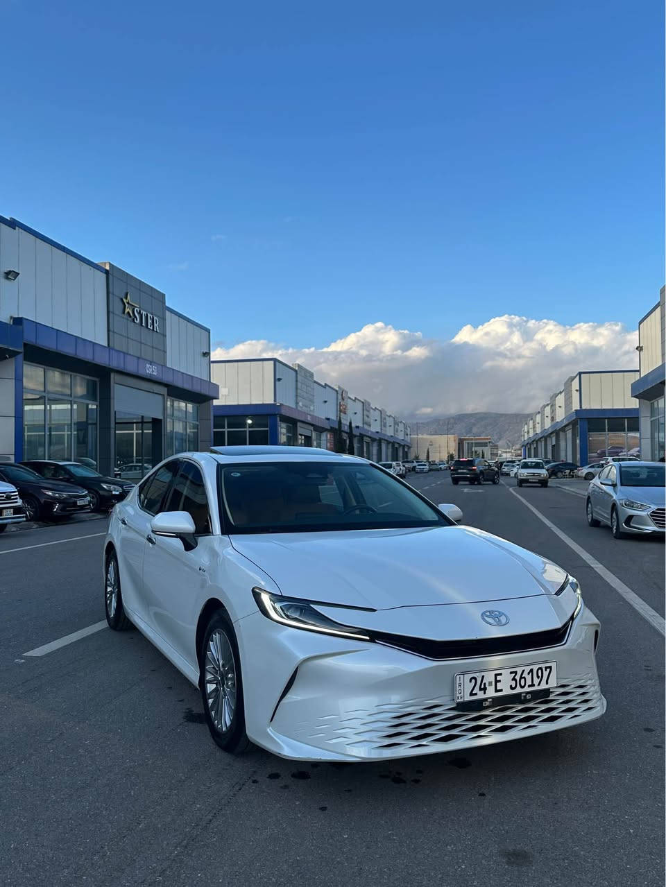 كامري 
موديل 2024 
كلين مكفولة كفالة عامة 
ماشية 30 الف كيلومتر 
المواصفات 
‎فتحة 
‎بصمة ابواب
REMOTE START : تشغيل عن بعد
‎شاشة دشبول ديجيتال
‎شحن وايرليس
‎كاميرا جانبي
‎كاميرا خلفي
AUTO START : اوتو ستارات
AUTO STOP : اوتو ستوب
‎رادار امامي (تحديد مسار)
‎رادار جانبي (نقاط عمياء)
‎رادار خلفي (التحذير من الاصطدام)
‎حساسات 360°
‎حساسات امامي
‎حساسات جانبي
‎حساسات خلفي
‎كشنات جلد
‎كشنات كهربائي
‎كشنات دفئة
‎تحكم استيرن
‎استيرن كهرباء
‎استيرن دفئة
‎تبريد لمس
‎تبريد مركزي
‎مراء شفط كهربائي
‎صندوق شفط كهربائي
‎لايتات ليد عدسة زينون 
السعر : 249$ و مجال 🔥
***********
Duhok أربيل, العراق
