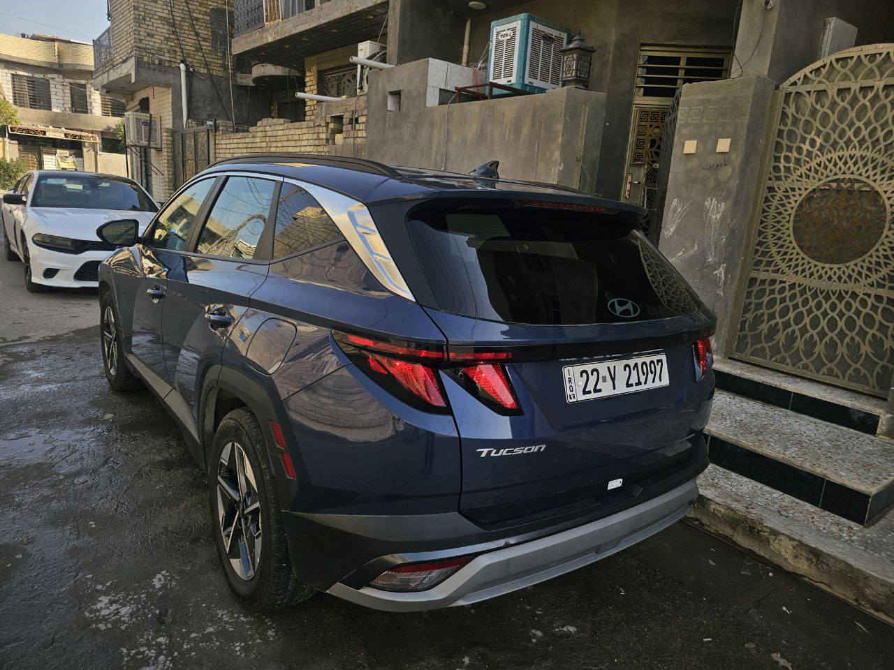 السلام عليكم 
توسان 2025  امريكي لون نيلي  رقم اربيل  ماشيه 5 ألف السيارة ضررها بنيد فقط مبدل  والتبديل فقط بنيد صبغ بدون دواخل
علما السيارة فول عدا الفتحه والجلد بالمواصفات بعدها السيارة على وضع البلاد سبير الشركه منازل 

1️⃣ بصمه

2️⃣فتحه سلايد روف 

3️⃣شاشه كبيره 

4️⃣تشغيل عن بعد

5️⃣كشنات كهرباء 

6️⃣جنطه كهرباء 

7️⃣رادار امامي وخلفي وجانبي 

8️⃣اشاير بل مري 

9️⃣سايد بريك بصمه

🔟لد نهاري ليلي +اشاره ترحيب عند الاقتراب 

1️⃣1️⃣ ويل كب كروم حجم 19 

1️⃣2️⃣ شاشه تدعم الكار بلي

1️⃣3️⃣ بكلايت لد

1️⃣4️⃣ تحكم إستيرن + قياده ذاتيه 

1️⃣5️⃣ ثلاث وضعيات قياده 

1️⃣6️⃣ كشنات تدفئه

السيارة معروضه 235$وبيها مجال بسيط 
للاتصال
*********** بي واتساب
