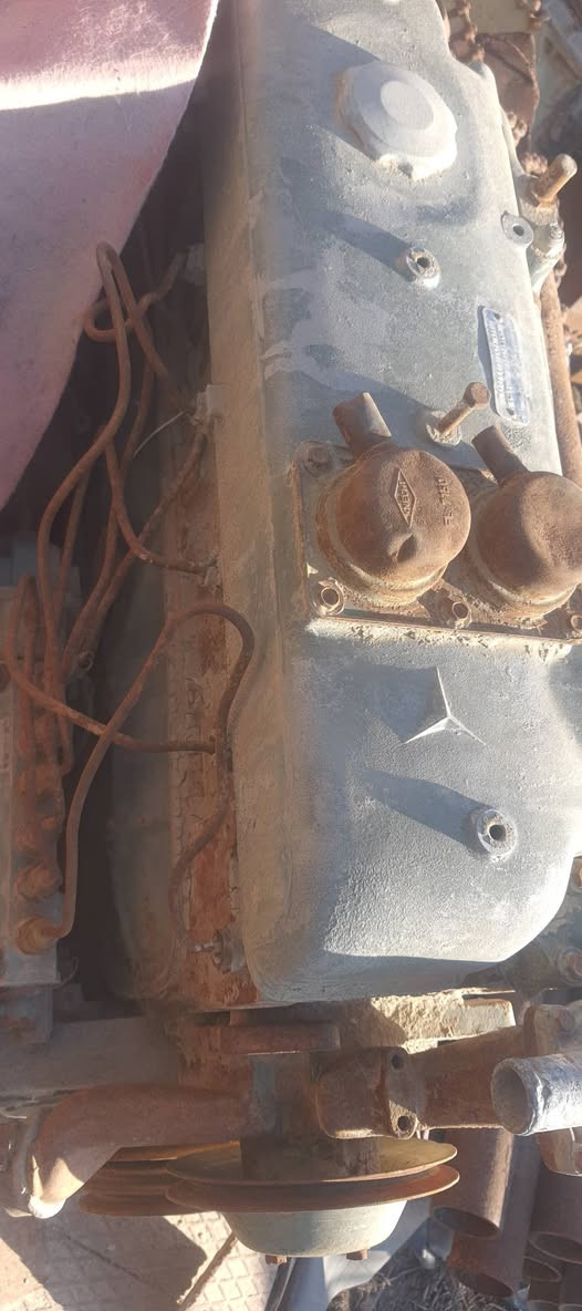 سلام عليكم عندي هاي المكينه للبيع هيه وكير يوني مارك فور ويل ***********
