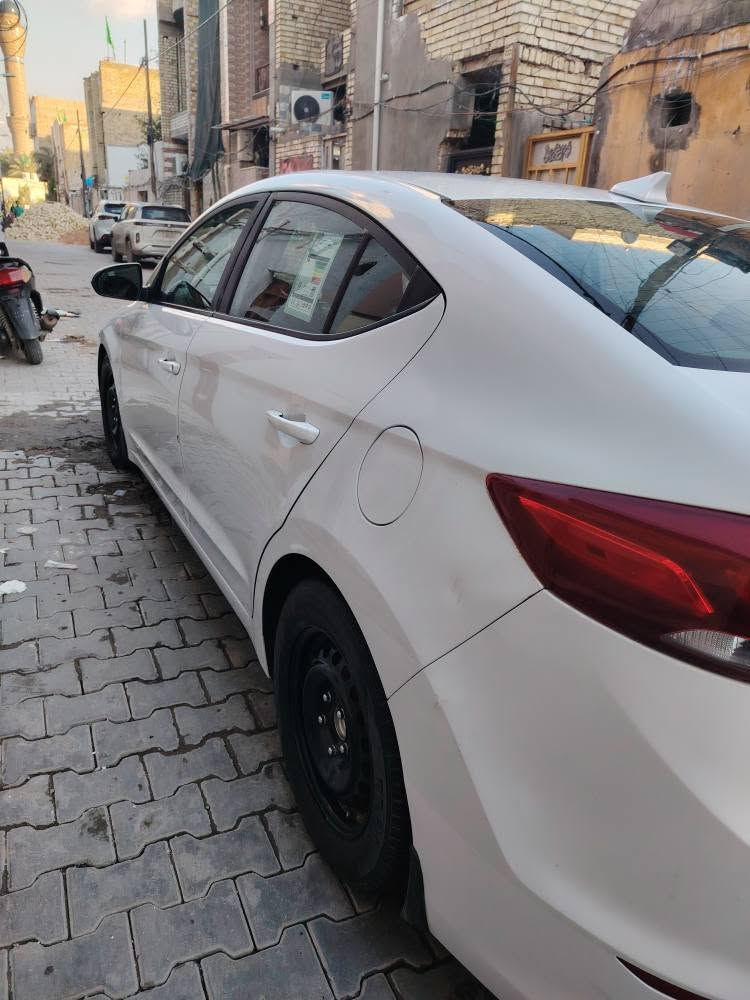 النترا 2018 وارد امريكي بدون دواخل تفاصيل الحادث بالصور سياره ماشية ١١١ الف ميل
تبريدها ع وضع الشركة كير مكينه خير من الله سيارة نص فول سعرها 128وبيها مجال لشراي السيارة بأسمي مكان بغداد لتواصل *********** بغداد, العراق
