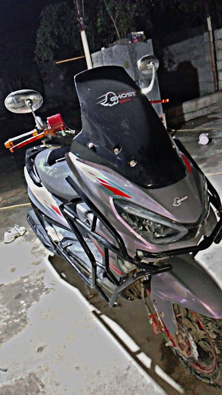 البيع دراجة نارية بنزين سترونك موديل 2025‌_السعر مليون. وبية مجال مكان ديالى بعقوبه تحرير.  رقم الهاتف. ***********
