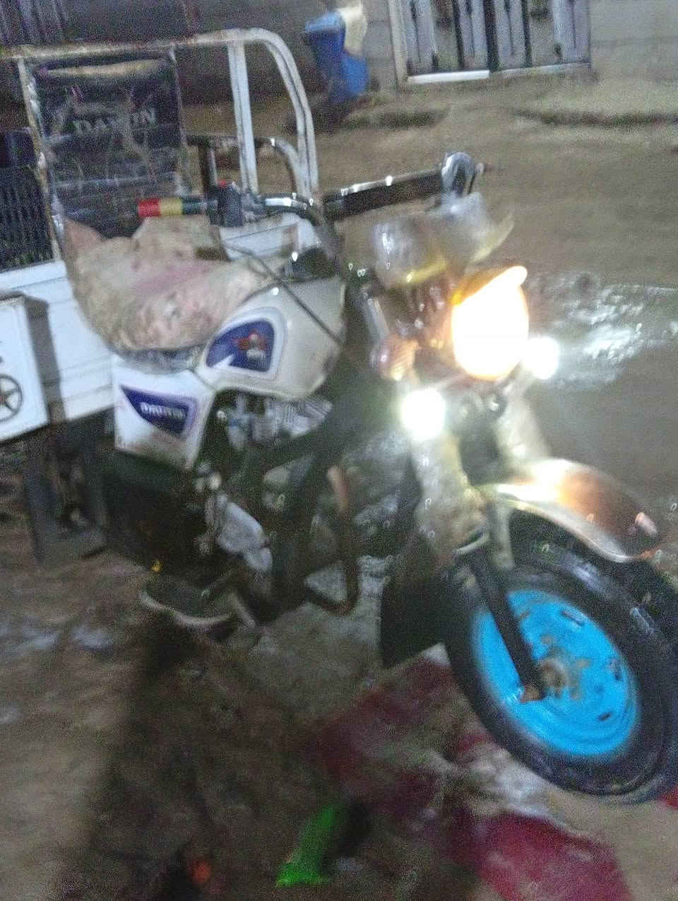 السلام عليكم ستوته للبيع موديل 2018 نظيفه ماكينه صار لي 15 يوم مشادها ستوته حيل حلوه شغل نظيفةا كسن المسكر اوراق اصولي سعره 1350 ابيها مجال مكاني شطره ***********
