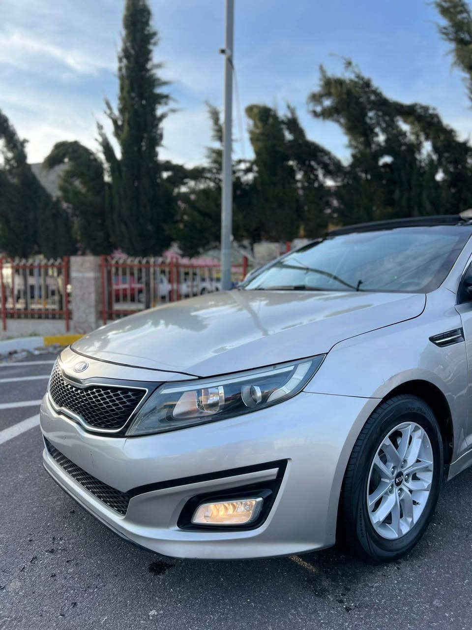 بسم للّٰةالرحمن الرحيمkia2014
براوةى دوبةى قةپات موسةفات بةس بةسمة نية
كيا ئؤپتيما ٢٠١٤
kia k5 2014 
١٦١ هةزار رؤيشتوة 
ناوزةردة  شوئن براوةكةيم چاك كردوتةوة 
مةسرةفم بة دلى خؤمم لئ كردة يانى بةس ليخورينى دةوئت و دوعاى خيرمان بؤ بكةى 
ئؤپتيما استراد كؤريا مؤديل ٢٠١٤ قةپات 
بةردى گزؤزى تيداية موسةفات براوةية تازة داخل بوة نمونةية لة جوانى بانؤرامة شاشة كاميرة Ecoكوشن خةزن 
كوشن نيو مواسةفات كير تؤماتيك عادى سپؤرت كير لة سوكان  تاعديل سورعة كيچ ديجيتال كانديزا لةسةرة سوكان ڤؤليؤم تبريد مةركةزى دوو زؤن ئاوينة شةفت و ئيشارةت و هيتةر  بلاجكتؤر ليد و لايت حةدةسة و لايت رةش پاترى تازةية رؤنى كير و مةكينةى تازة گؤراوة  جوار  بانسى تازةية چركةو  ٣ گةلا ببرة بيانو برة سةيارةكة لة مالةكة بئ مةنتم لة دةعامى بؤ دةعامى بةشةرت جامةكانى هةل گيراون تايةو ويلى ناو پاكةتيم بؤ بةستوة ويلى بيلاد سپرى دانةبةزيوة مةكينة ٢.٤ دوش مةرغوب تابيائى نمونةية لة جوانى  كيرو مةكينةى و كابايى بةشةرتى ١٠ فيتةر كامل سيرفزم كردوة  دةعم و ليدرانى نية كامل جايز كراوة بئ مةسرةفة  سحرى ٦٠ كةلاو كةمييك مةجالى تيداية رةنكى زؤر تايبةتة رةنكى درؤزنة  شوينم رانية  ٦٠ كةلاو تؤزيك مةجال تكاية مشتةر نيت بئزارم مةكة لةكةل ريزم  ***********وةتس ئاپى لةسةرة تيليش
*********** ڤايبةر رانية, السليمانية
