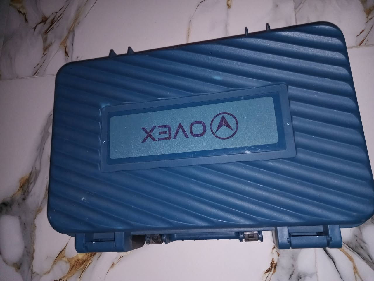 سلام عليكم دريل للبيع دبل بطاريات ارقه نوعيه الشراي يتصل رقم الهاتف ***********
