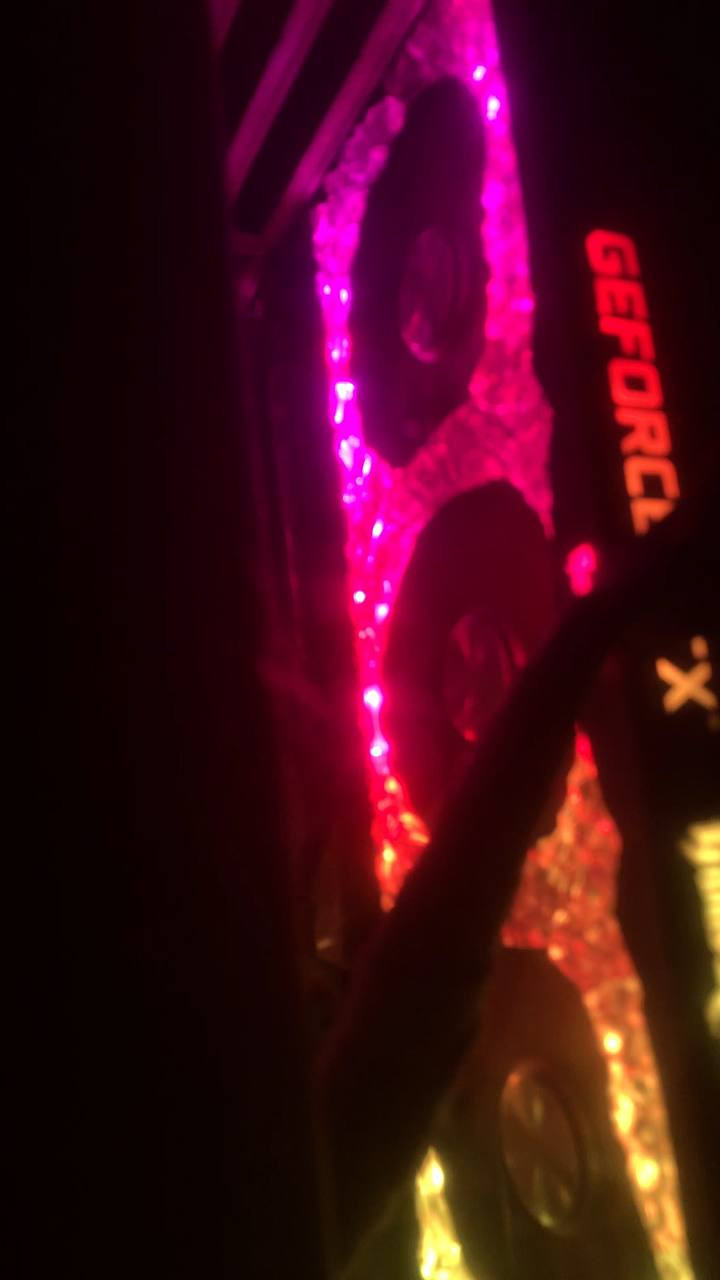 RTX 3070TI game rock للبيع 

اخو الجديد . استخدام العاب وبرامج هندسية 

اشتريته قبل فترة من ولد بالسليمانية وبدون كارتونة 

الكرت رهيب وبدون اي مشكلة وبكامل ادائه

مكاني بالبصرة ويوجد توصيل . 

السعر 500 الف


**إذا كنت صاحب هذا الإعلان وتريد حذفه لأي سبب، رجاءا أرسل رسالة إلى الدعم الفني**