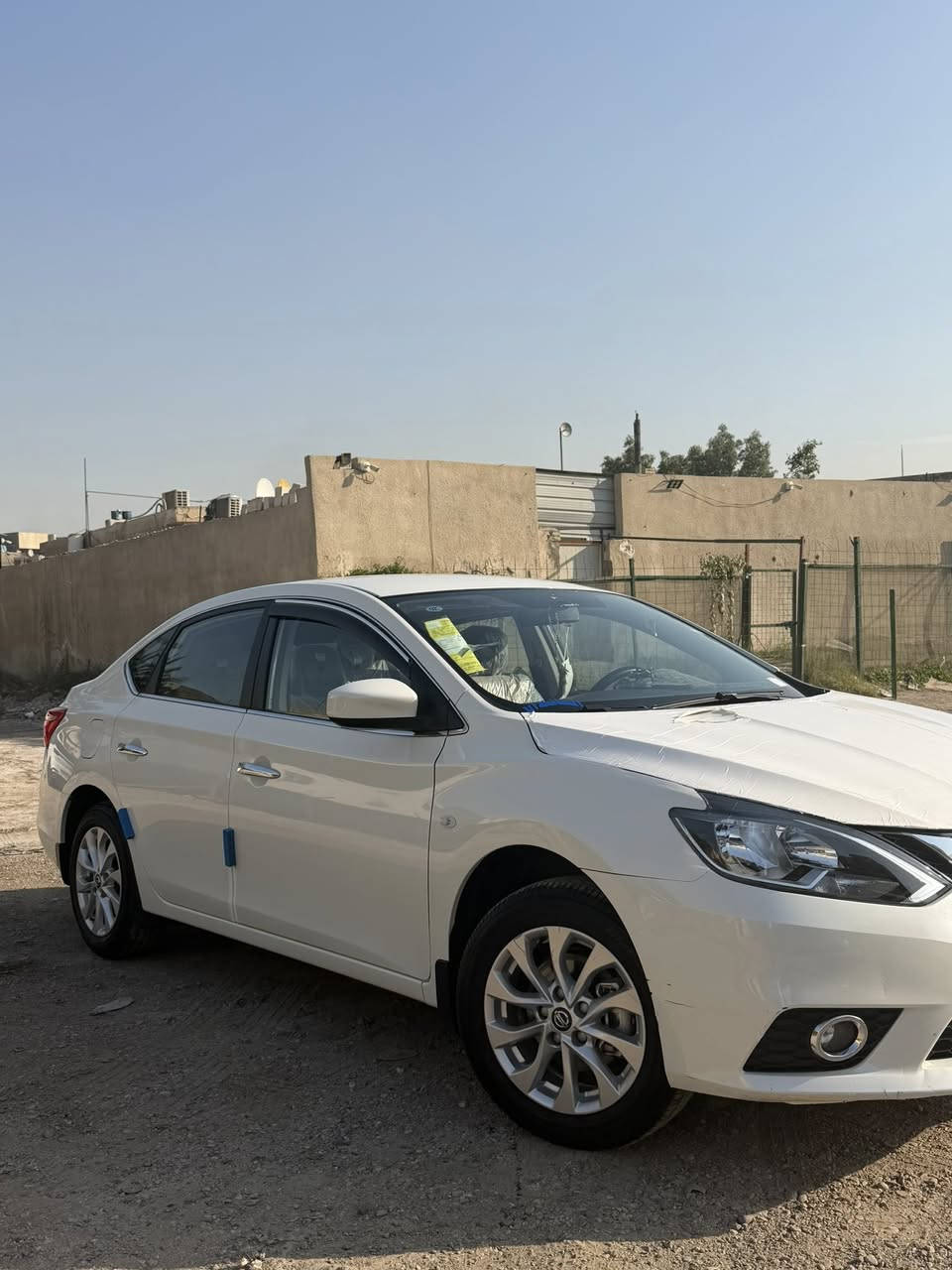 نسيان سنتره. موديل 2025ساره بيها حادث بسيط وماشيه 13الف سياره بسم شريكه ثاني ويوم تحول مكانها بغداد ***********باقي تفاصيل خاص🤍
