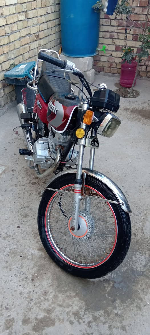 سلام عليكم شباب دراجه تايكر سونك 2022 مكفوله اوراق شرط ما مفتوحه كهربائيات شغاله ما بيها نقص لو برغي  مكاني بابل لحمزا لغربي سعرها ب 475 وبيها مجال بسيط لمو شراي لا يتعبني. وهاذا رقمي ***********
