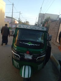 تكتك موديل ٢٢ للبيع بي ضربه من جهة اليمين ومصلحه ما بي أي نقص جاهز من ...