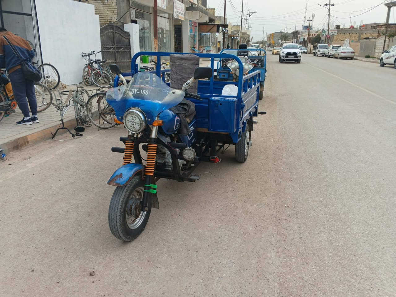 سلام عليكم ستوته دايوان موديل 18محرك ثنين وعسرين مفدوح مبدل بستم أوراق اصوليه مختومه يم المرور كامله السعر 1700 وبيها مجال بصيط هاذه رقمي ***********
