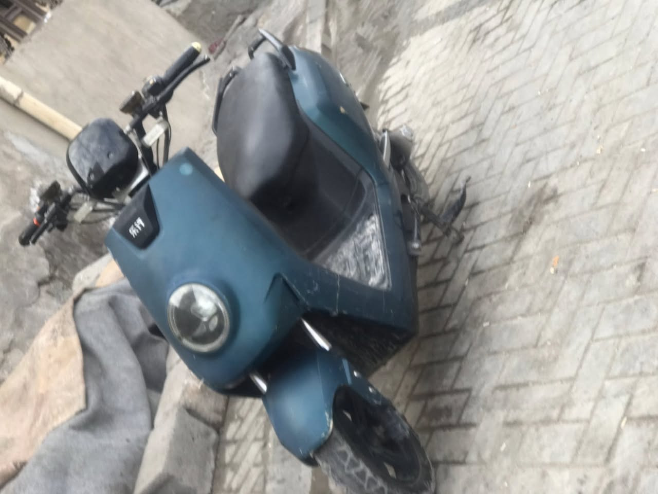 السلام عليكم دراجه شحن للبيع نضيفه السعر ٣٥٠وبيهة مجال  العلوان بغداد مدينة الصدر  هاذه رقمي ***********
