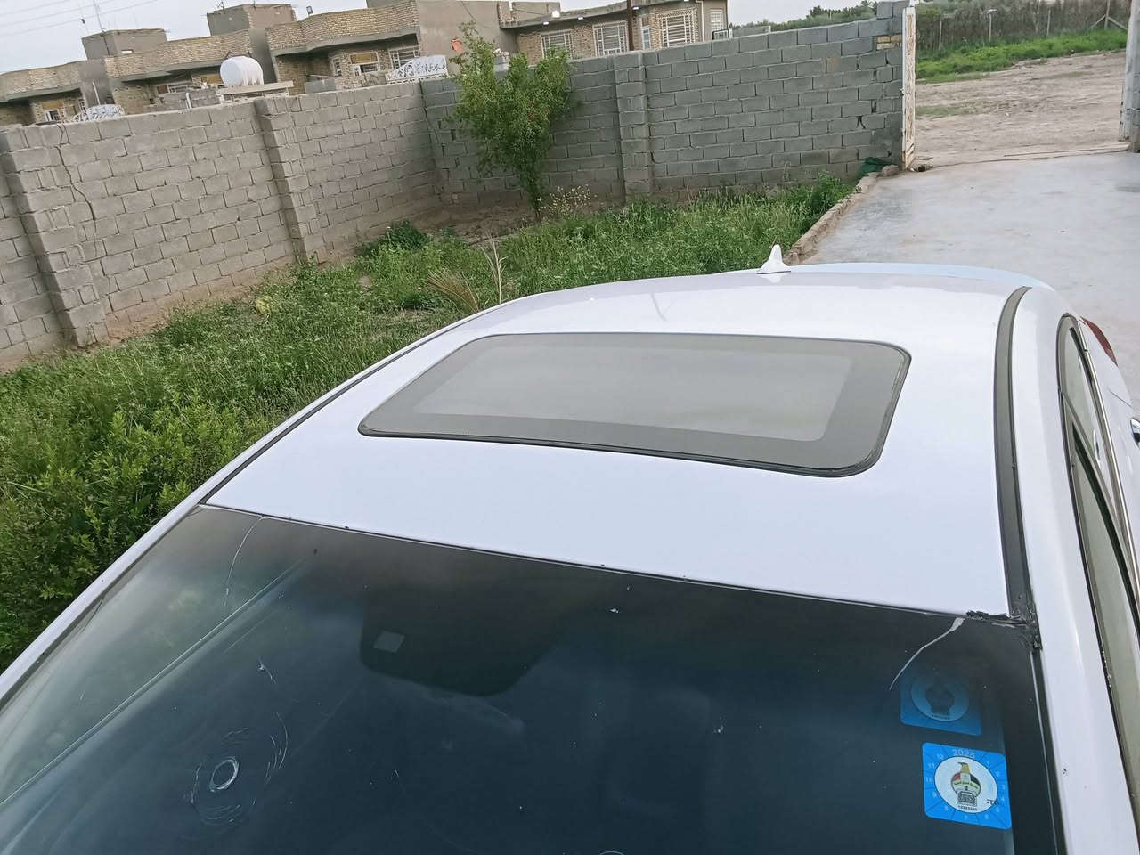 النترا بغداد دولي 2015فول بصمه لمتت بيه صبغ بابين وجاملغ حادث جاملغ خلفي  السعر 105وبيه مجال  *********** باسمنه
