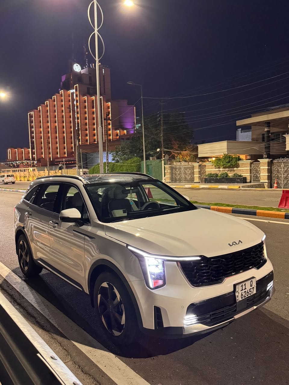 لسلام عليكم بيع مستعجل
مكفوله مكفوله  السياره
280 ماكو هيجي سعر
سورنتو خليجي موديل 2024
رقم السيارة ( بغداد ) الرقم الجديد وبأسمي
السياره اخذتها زيرو من شركه الدولية وبيها ضمان وعلى ايدي 
4 سلندر
◀️ ويل 19
◀️بنراما
◀️ نظام إضاءة داخلية محيطي 7 لون
◀️لايت زنون
◀️شاشه كار بلي
◀️ كامره دواره
◀️كراسي اماميه كهرباء السائق فقط
◀️ كراسي خلفيه كهرباء
◀️ جنطه كهرباء ⏩️⏩️
◀️عدد مقاعد7
◀️ حساس امامي خلفي
◀️ مانع انزلاق
◀️ 4 انضمه قياده
◀️فول تحكمات ستيرن
◀️ كروس سرعه
◀️بصمه دخول ذكي تشغيل
◀️يدات الباب بصمة
◀️ هاند بريك بالرجل
◀️ نظام نزول منحدرات
◀️ منافذ طاقة يو اس بي
◀️التحكم بتبريد عن طريق اللمس
◀️ أضواء اماميه نوع لد
◀️ مرايا جانبيه كهرباء
◀️ اشاره بالمري
◀️أضواء خلفيه نوع لد
◀️ تشغيل عن بعد
◀️تبريد ثلاث قطع
◀️ ماشية 45الف كيلو
◀️الداخل ابيض
◀️ مدوشمه 
◀️ مكفولة كفاله عامه -
مكان سياره.. بغداد الكراده داخل 
للاستفسار: ***********
السعر 280  وبيها مجال
