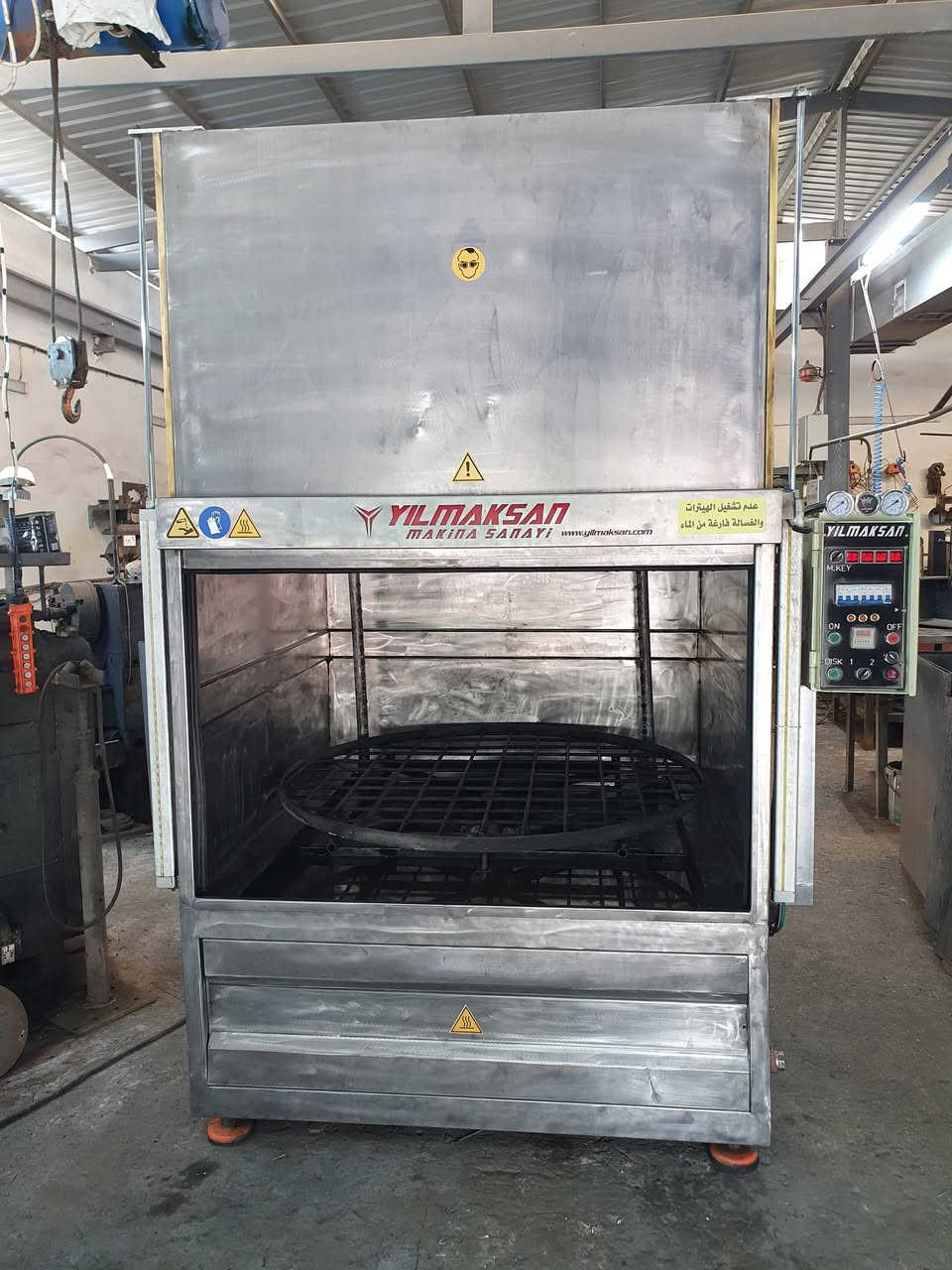 ماكنة غسل تركية مستعمله نضيفه عليه ادامه كاملة مضخات عدد ٢ القوة الحصانية ٣ حصان جديد او ماطور مع كير بوكس جديد هيترات جديد الصندوق مع الكهربائيات جديد غير مستخدم مع اضافه مقياس ضغط المضخات  العنوان كركوك داقوق للاستفسار اتصال بالرقم ***********
