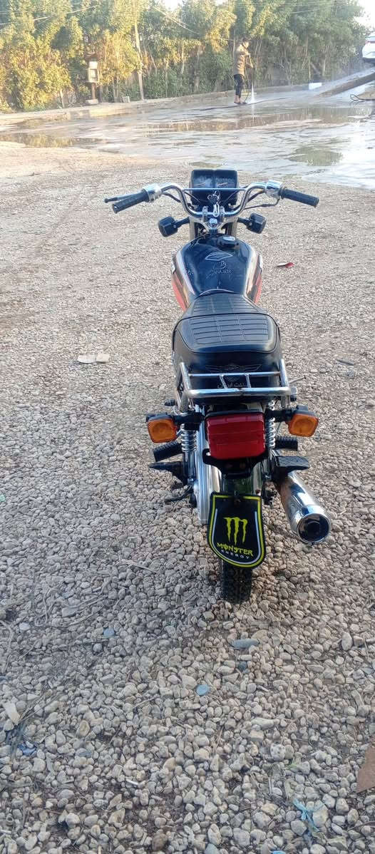 سلام  عليكم دراجه اربعه كير تايكر اوراق كامله دراجه ماناقصه شي شوفت عينك موديل 2021 رقمي السعر 350 / ***********
